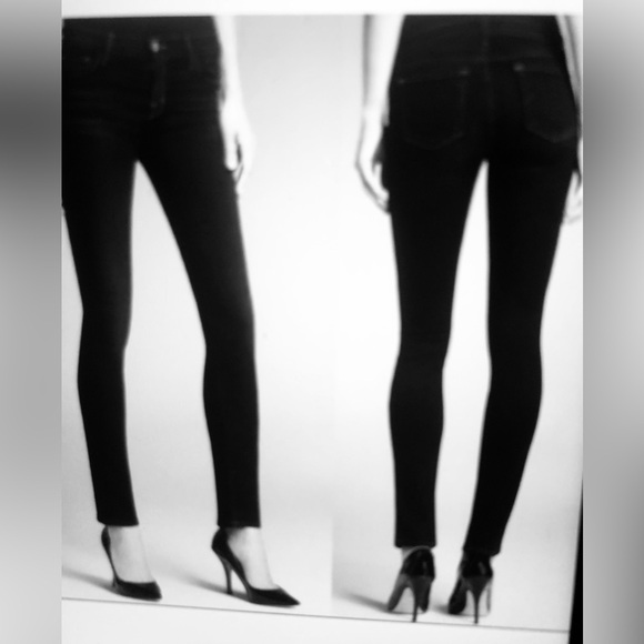 Denim - J. Brand Maria Black High-Waist Slim Jeans.Size 26